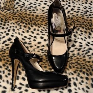 Michael Kors Pumps